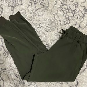 Lululemon joggers